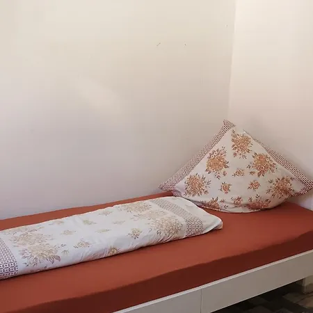 Asx Gri Montorszimm -ferienzimmer 公寓 *