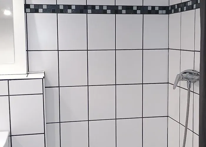 Asx Gri Montorszimm -ferienzimmer Grifte